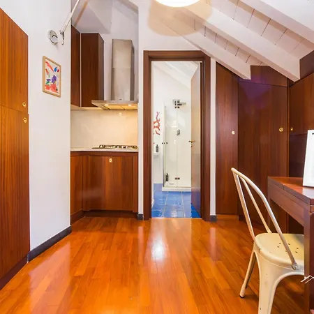 Apartment Aquarium 5'| 1br | A/c| By Tilo Genua